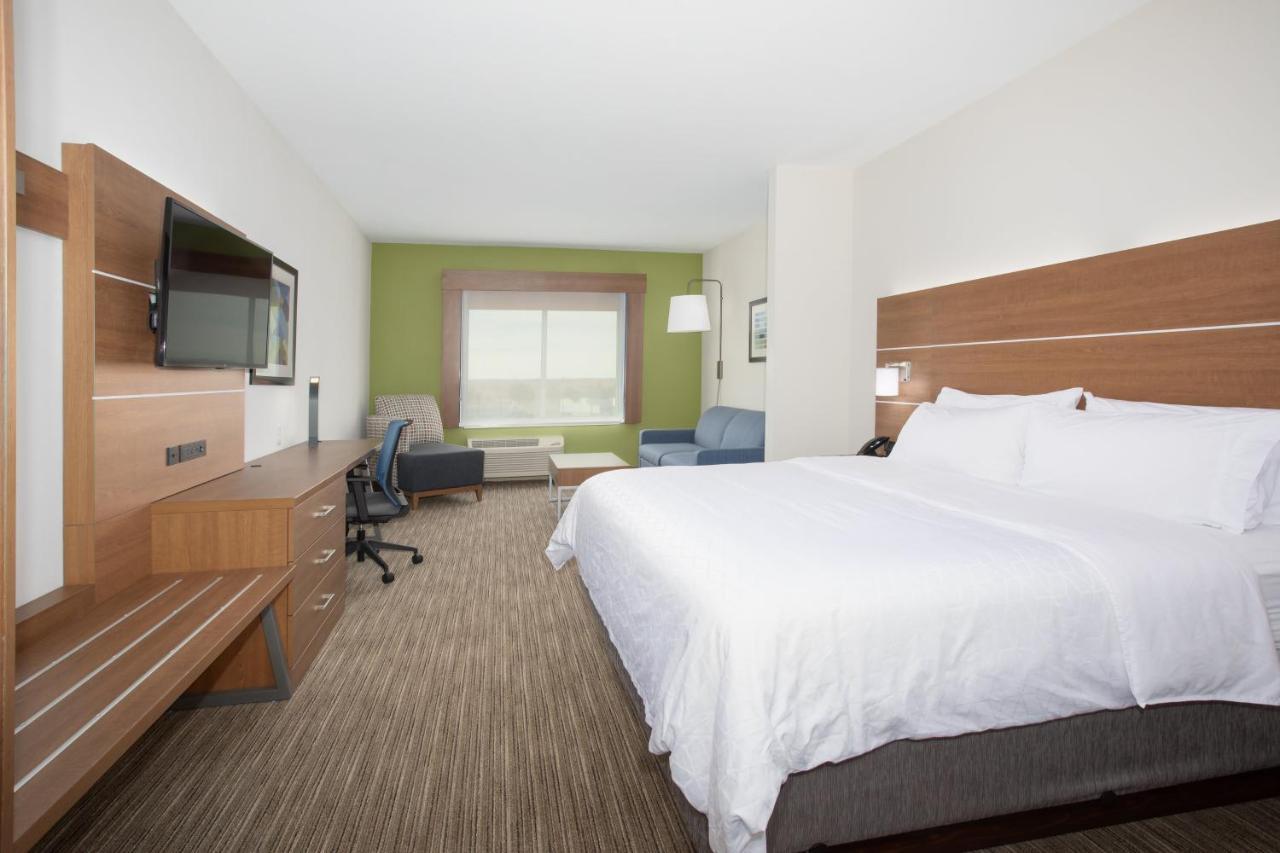 Holiday Inn Express & Suites - Goodland I-70 By Ihg Buitenkant foto